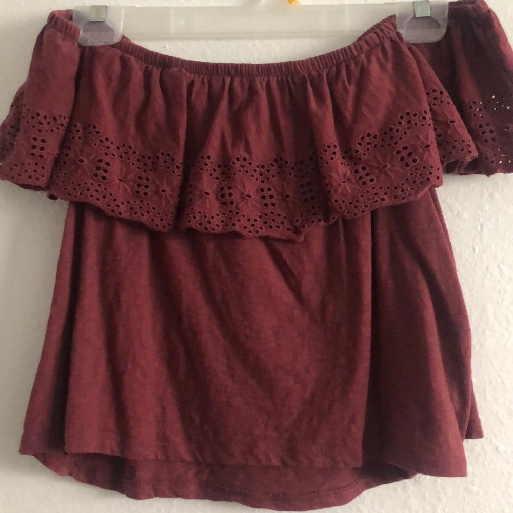 Off-the-shoulder Crop Top